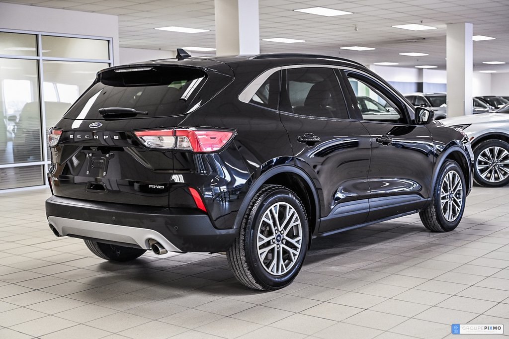 2020 Ford Escape in Brossard, Quebec - 10 - w1024h768px