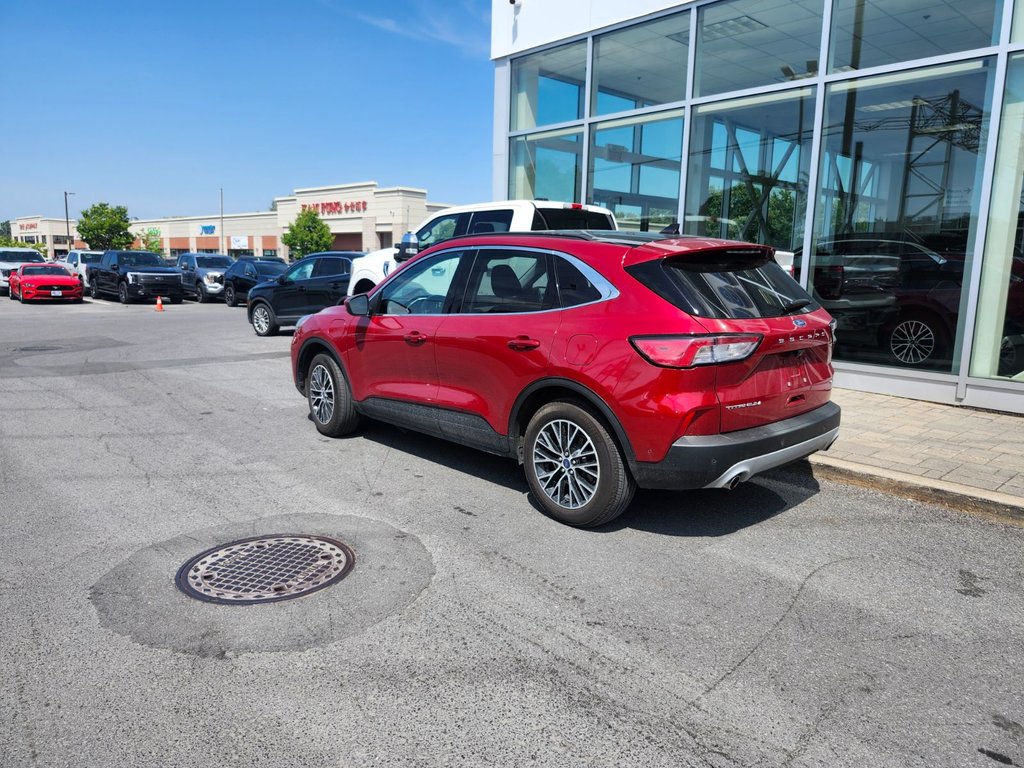 2021 Ford Escape in Brossard, Quebec - 7 - w1024h768px
