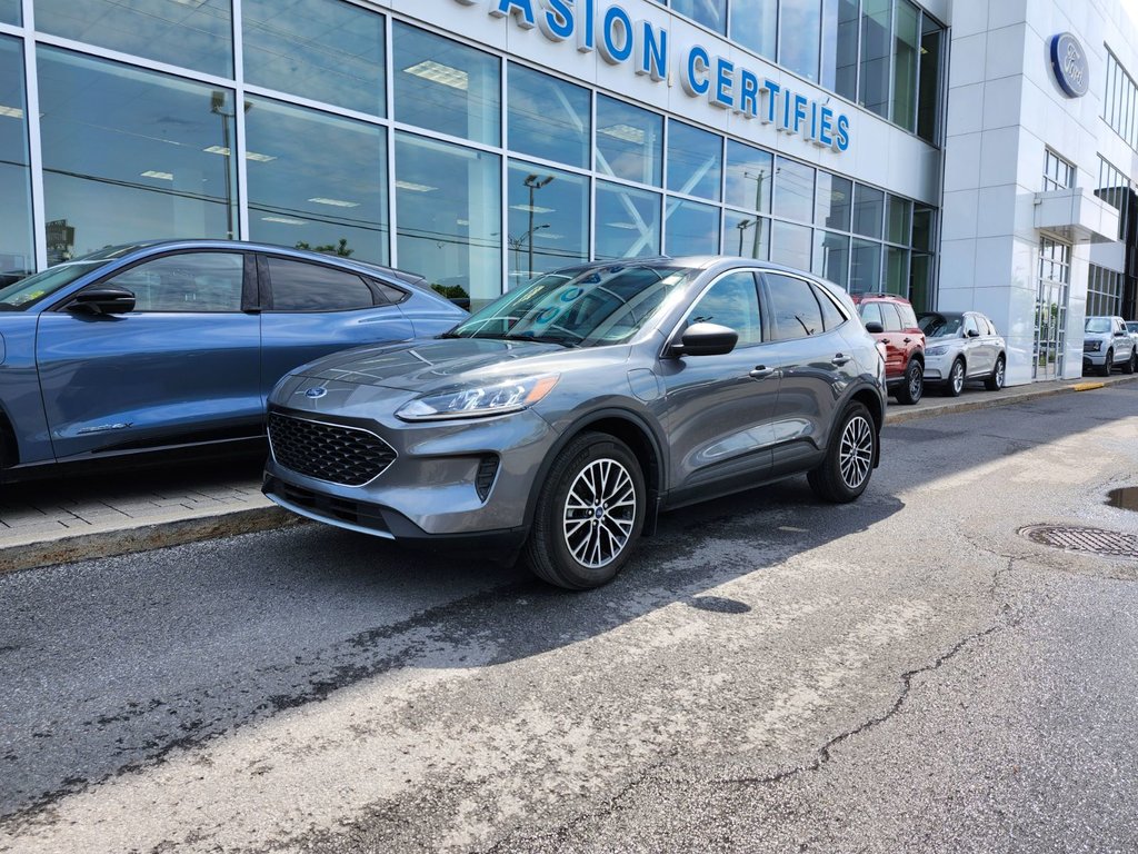 2022 Ford Escape SE Plug-In Hybrid | 60KM RANGE | VOLANT CHAUFFANT in Brossard, Quebec - 1 - w1024h768px