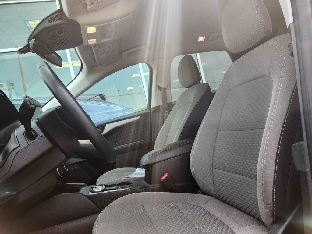 2022 Ford Escape SE Plug-In Hybrid | 60KM RANGE | VOLANT CHAUFFANT in Brossard, Quebec - 11 - w1024h768px