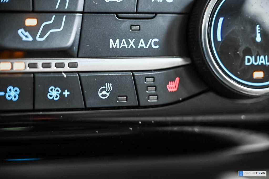 2022 Ford Escape in Brossard, Quebec - 30 - w1024h768px