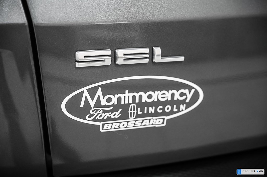 2022 Ford Escape in Brossard, Quebec - 18 - w1024h768px