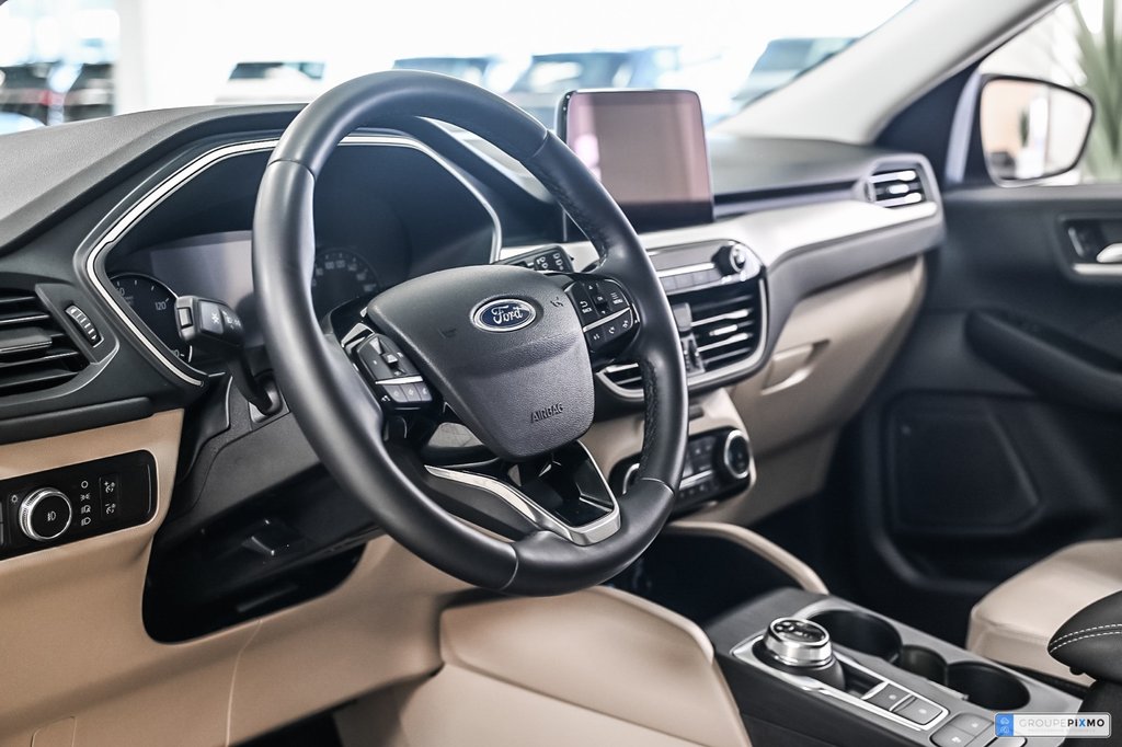 2022 Ford Escape in Brossard, Quebec - 24 - w1024h768px