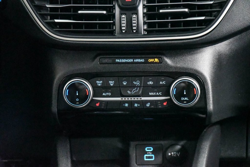 2022 Ford Escape in Brossard, Quebec - 25 - w1024h768px