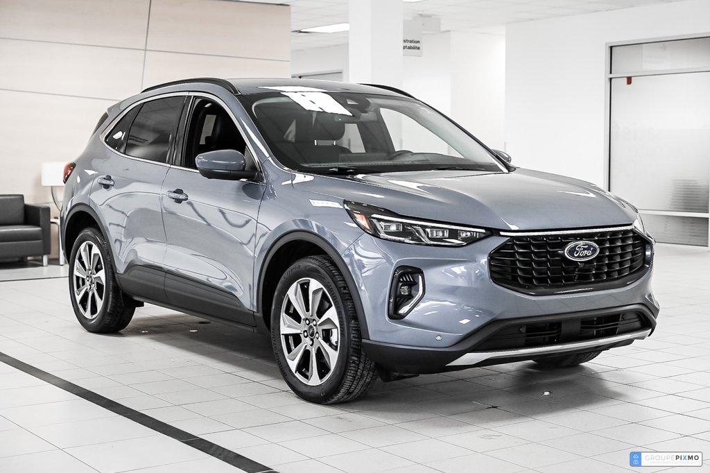 Ford Escape  2023 à Brossard, Québec - 4 - w1024h768px