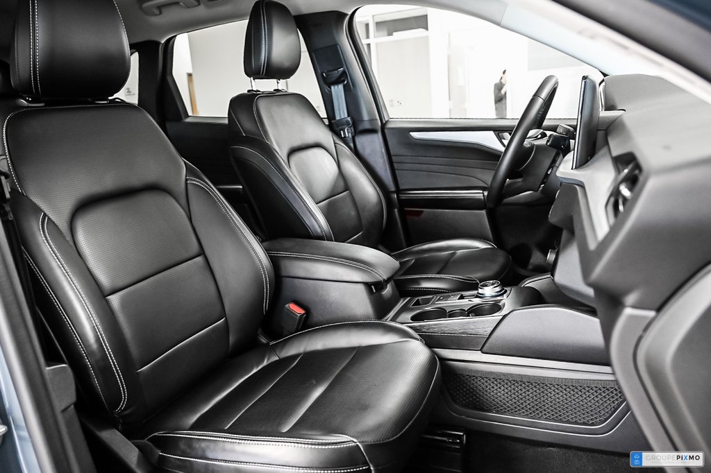 Ford Escape  2023 à Brossard, Québec - 38 - w1024h768px