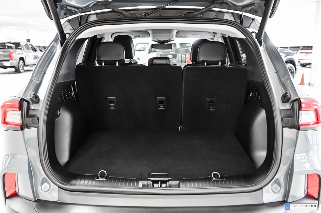Ford Escape  2023 à Brossard, Québec - 20 - w1024h768px