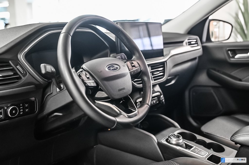 2024 Ford Escape in Brossard, Quebec - 21 - w1024h768px