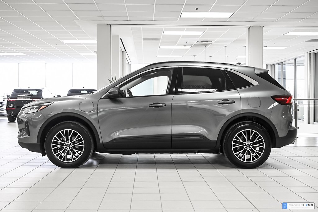 2024 Ford Escape in Brossard, Quebec - 12 - w1024h768px