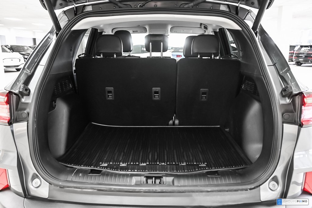 2024 Ford Escape in Brossard, Quebec - 19 - w1024h768px