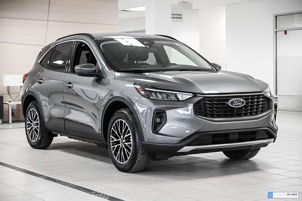 2024 Ford Escape in Brossard, Quebec - 4 - w1024h768px