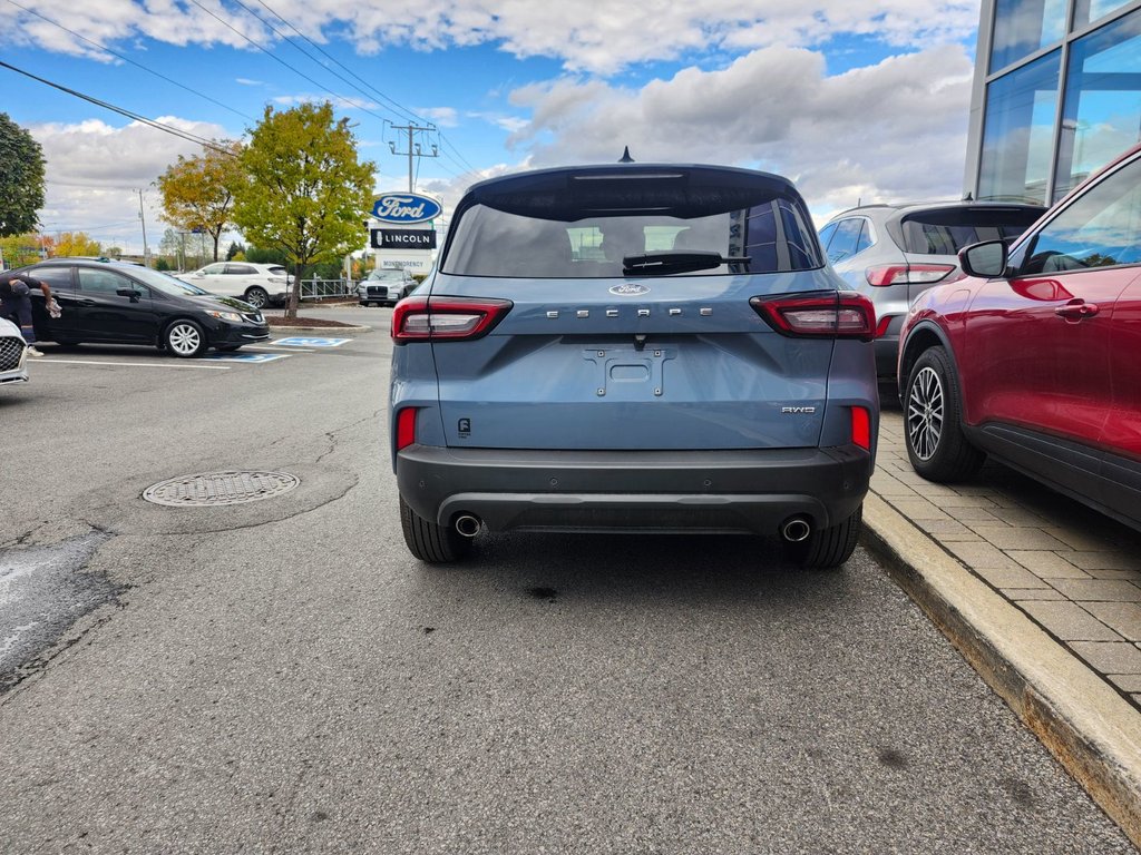 Ford Escape  2025 à Brossard, Québec - 9 - w1024h768px
