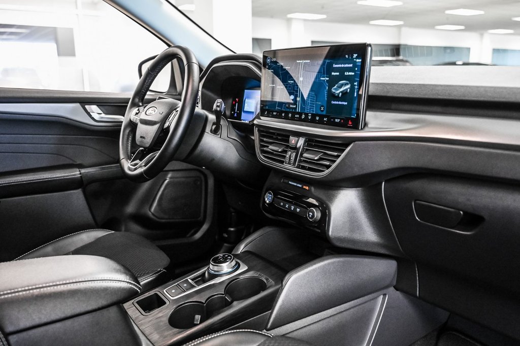 2025 Ford Escape in Brossard, Quebec - 39 - w1024h768px