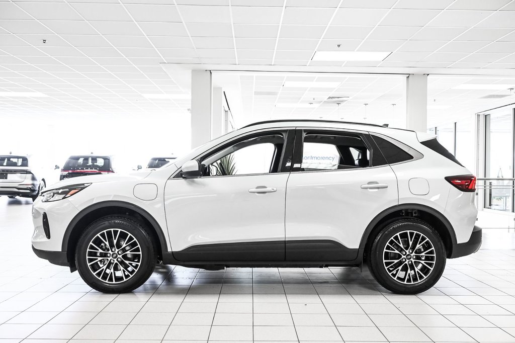 2025 Ford Escape in Brossard, Quebec - 12 - w1024h768px