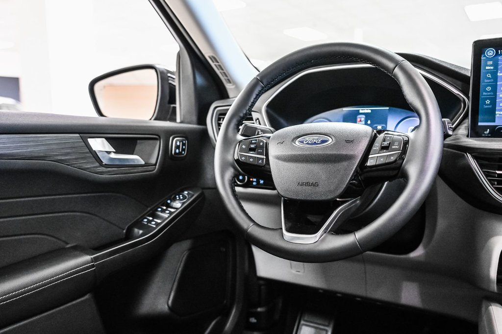 Ford Escape  2026 à Brossard, Québec - 38 - w1024h768px