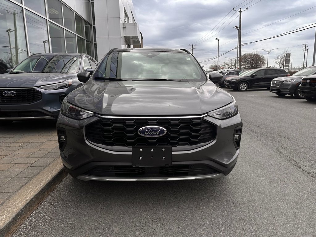 Ford Escape ST-Line Select | DÉMO 2.99% | ENS TECH | TOIT PANO 2026 à Brossard, Québec - 3 - w1024h768px