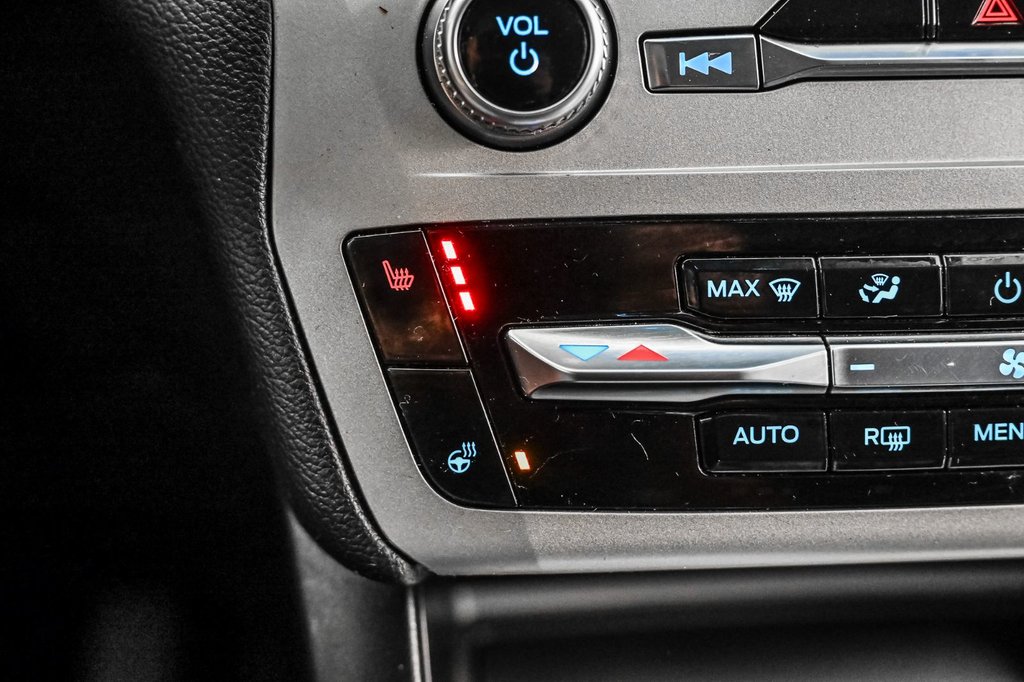 2022 Ford Explorer XLT | 4WD | SIÈGES CHAUFF | 202A | CARPLAY in Brossard, Quebec - 30 - w1024h768px