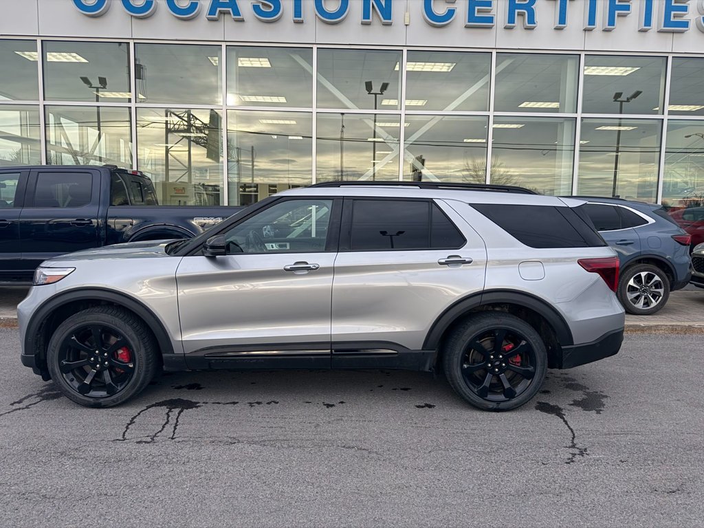 2023 Ford Explorer in Brossard, Quebec - 5 - w1024h768px
