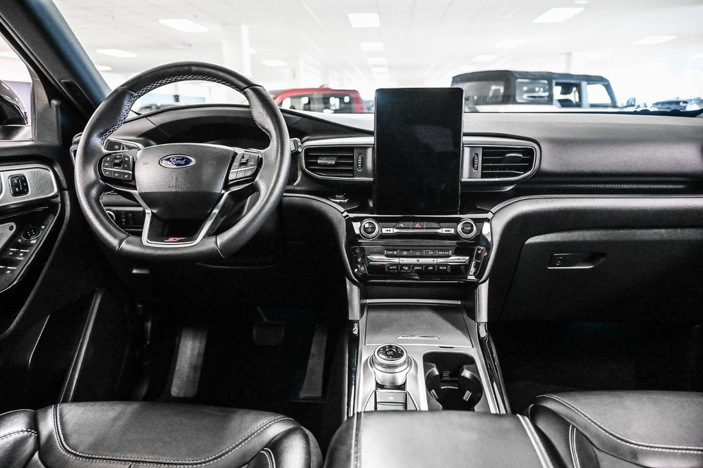 Ford Explorer ST | 400HP | TECH PACK | TOIT PANO | 2023 à Brossard, Québec - 42 - w1024h768px