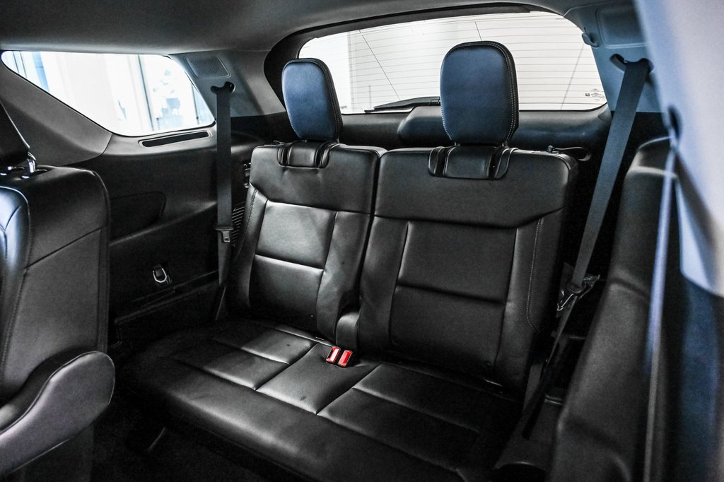 2023 Ford Explorer in Brossard, Quebec - 21 - w1024h768px