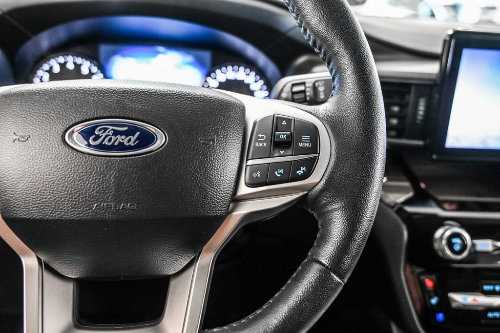 2023 Ford Explorer in Brossard, Quebec - 26 - w1024h768px
