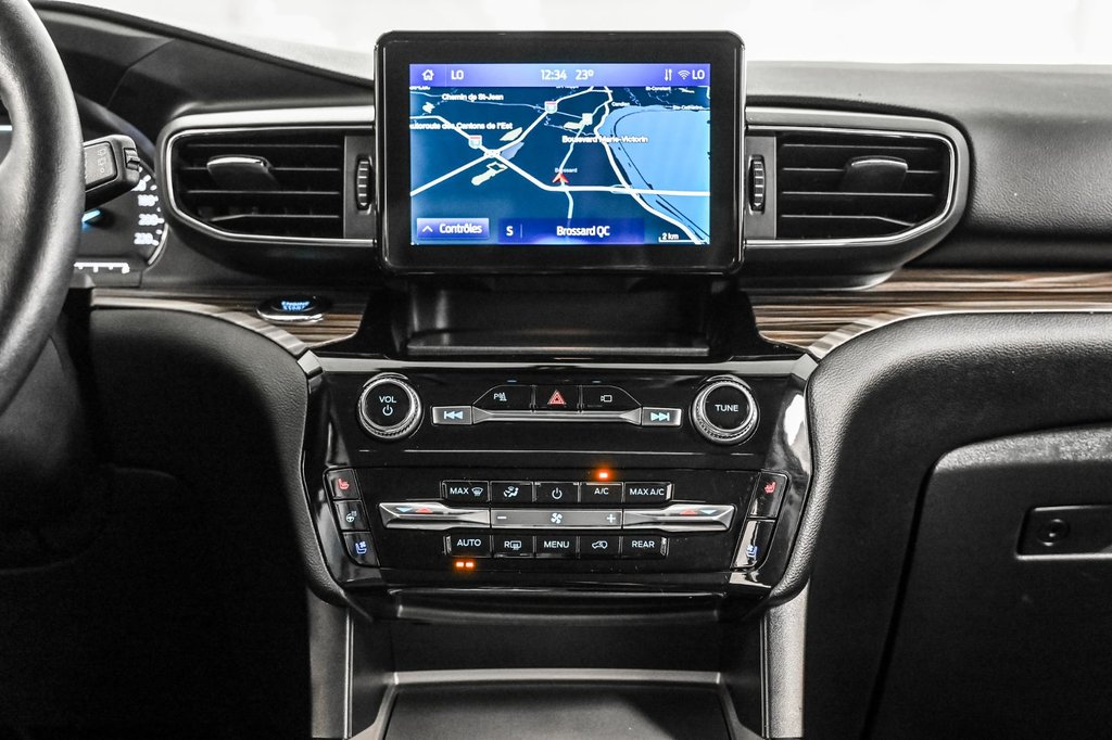 2023 Ford Explorer in Brossard, Quebec - 43 - w1024h768px
