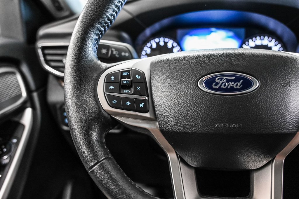 2023 Ford Explorer in Brossard, Quebec - 25 - w1024h768px
