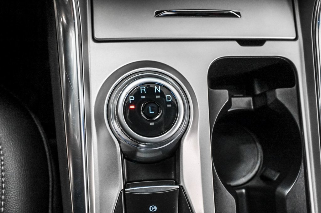 2023 Ford Explorer in Brossard, Quebec - 36 - w1024h768px