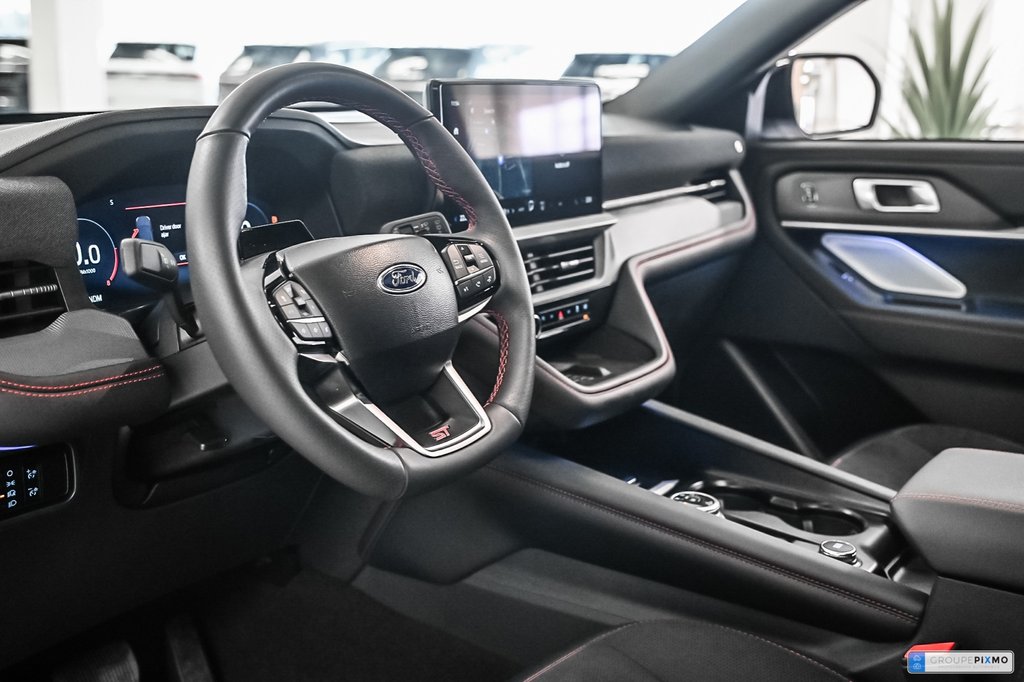 2025 Ford Explorer in Brossard, Quebec - 22 - w1024h768px