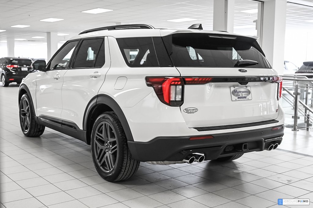 2025 Ford Explorer in Brossard, Quebec - 10 - w1024h768px