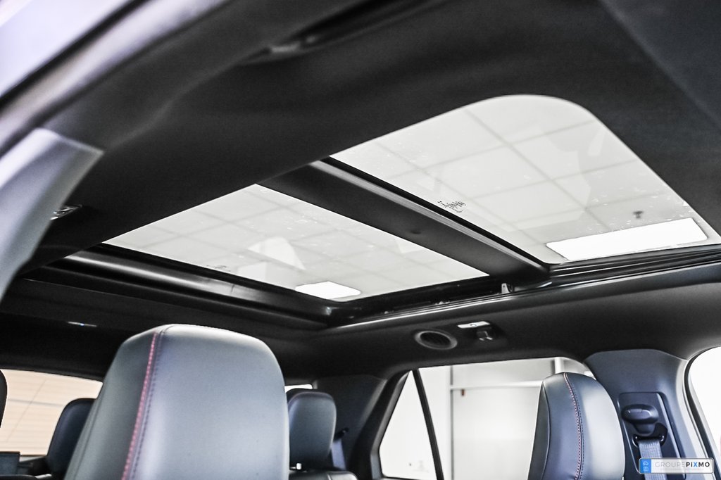 2025 Ford Explorer in Brossard, Quebec - 41 - w1024h768px