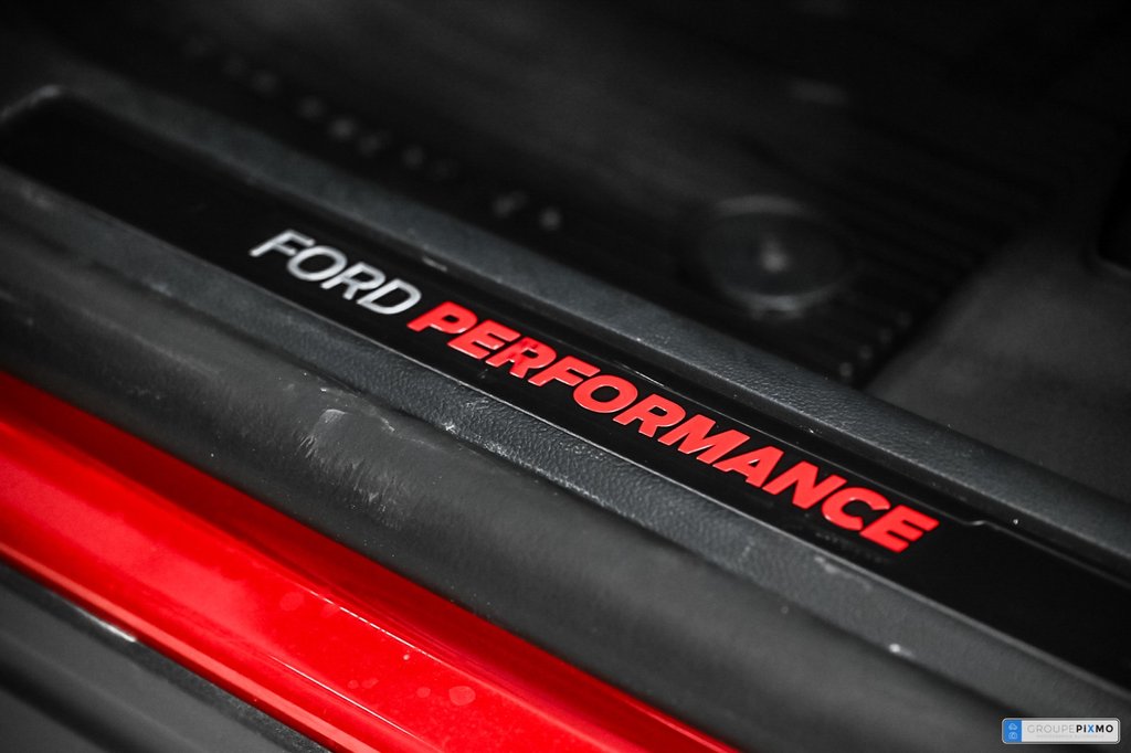 Ford Explorer ST | SPÉCIAL DÉMO 4.99% | 400HP | TOIT PANO | 2025 à Brossard, Québec - 24 - w1024h768px