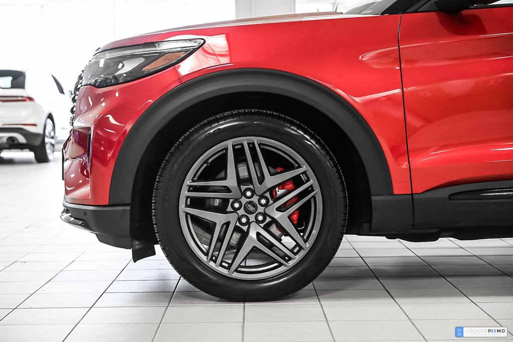 Ford Explorer ST | SPÉCIAL DÉMO 4.99% | 400HP | TOIT PANO | 2025 à Brossard, Québec - 14 - w1024h768px