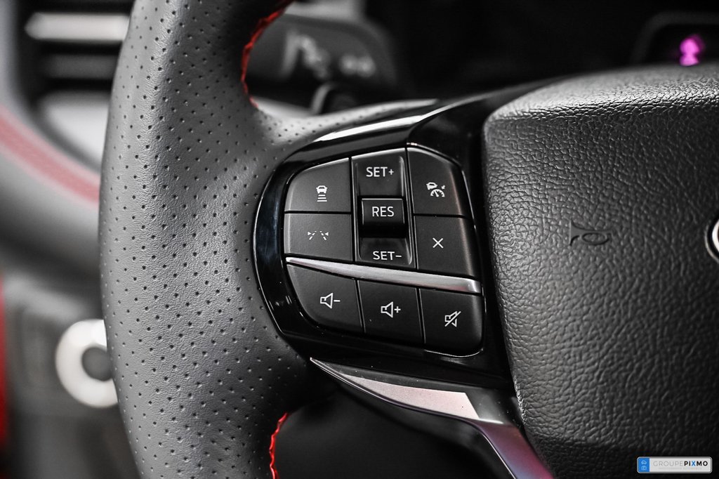 Ford Explorer ST | SPÉCIAL DÉMO 4.99% | 400HP | TOIT PANO | 2025 à Brossard, Québec - 25 - w1024h768px