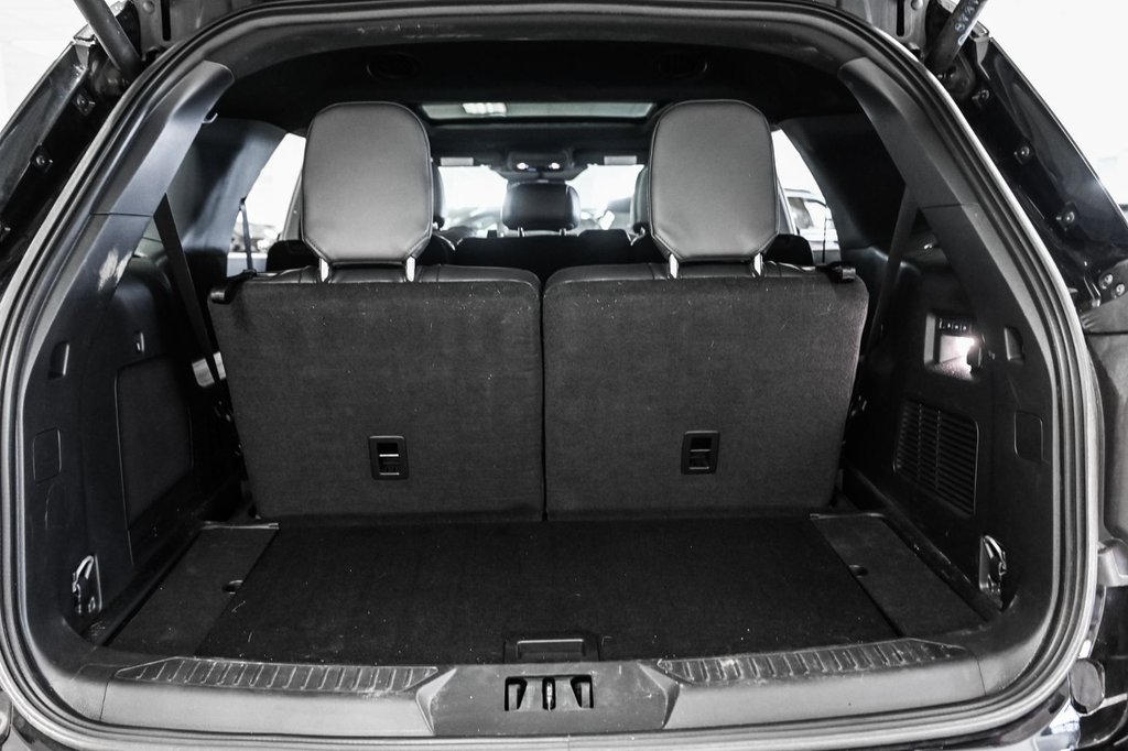 Ford Explorer ST | SPÉCIAL CERTIFIÉ | 400HP | TOIT PANO | 7 PASS 2025 à Brossard, Québec - 18 - w1024h768px