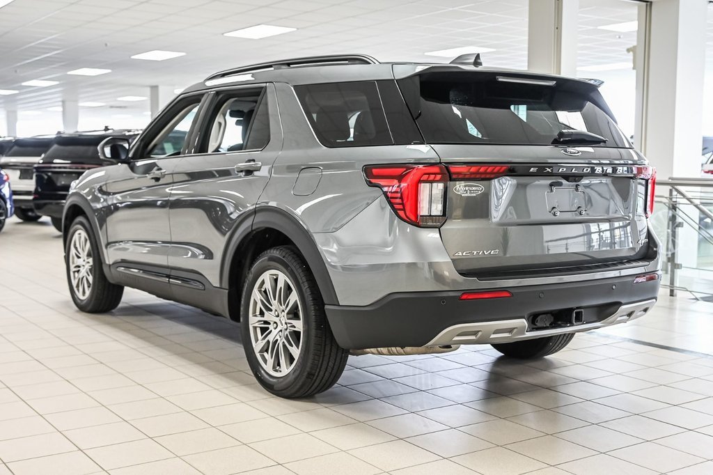 2026 Ford Explorer in Brossard, Quebec - 8 - w1024h768px