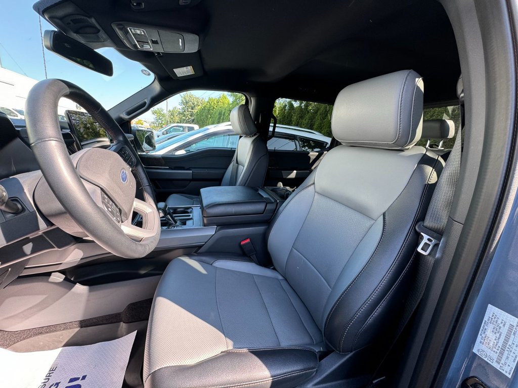 2023 Ford F-150 Lightning in Brossard, Quebec - 3 - w1024h768px