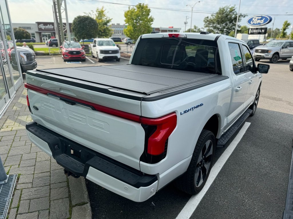 Ford F-150 Lightning  2023 à Brossard, Québec - 3 - w1024h768px