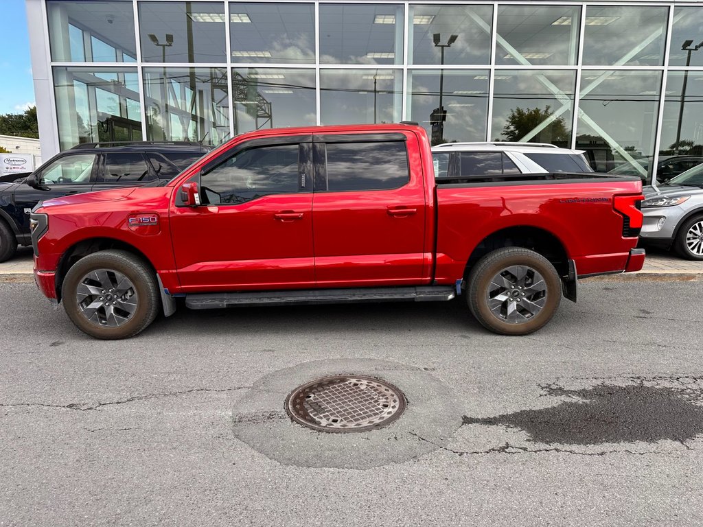 2023 Ford F-150 Lightning in Brossard, Quebec - 5 - w1024h768px