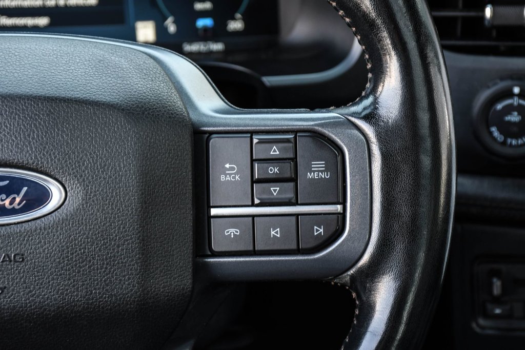 2023 Ford F-150 Lightning in Brossard, Quebec - 26 - w1024h768px