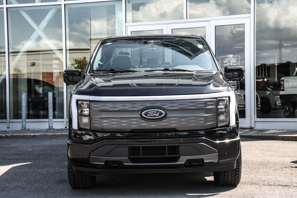 2023 Ford F-150 Lightning in Brossard, Quebec - 3 - w1024h768px