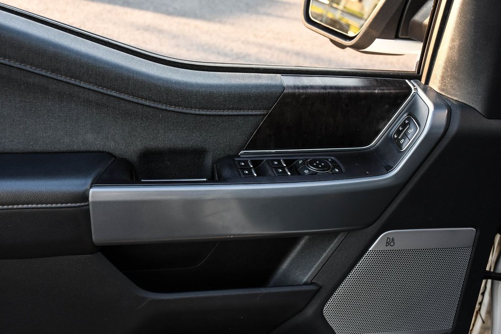 2023 Ford F-150 Lightning LARIAT | TAUX 3.99% DISPO| 515KM | TOIT PANO | B&O in Brossard, Quebec - 24 - w1024h768px