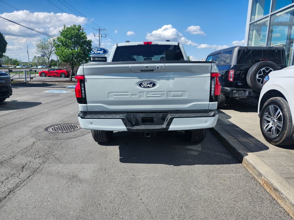 Ford F-150 Lightning  2024 à Brossard, Québec - 9 - w1024h768px