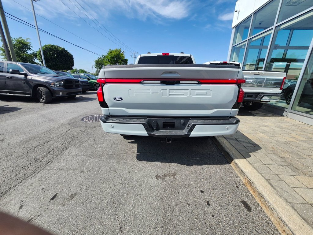 2024 Ford F-150 Lightning in Brossard, Quebec - 9 - w1024h768px