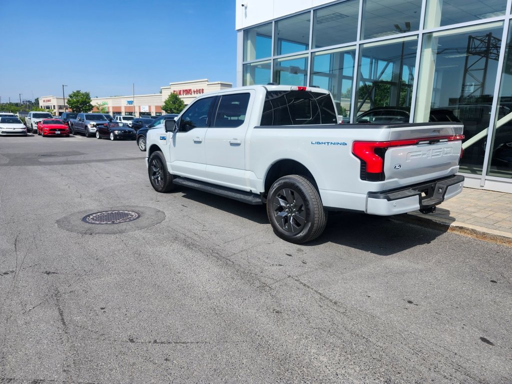Ford F-150 Lightning  2024 à Brossard, Québec - 7 - w1024h768px