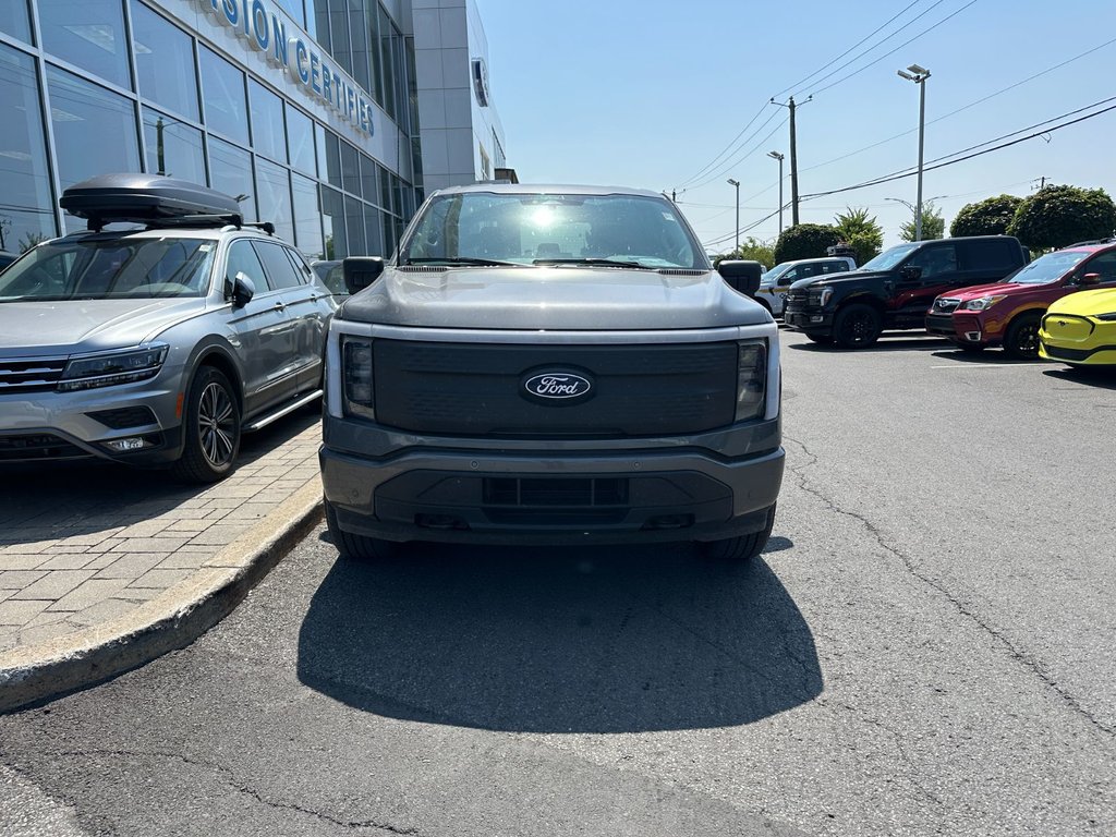 Ford F-150 Lightning  2024 à Brossard, Québec - 3 - w1024h768px