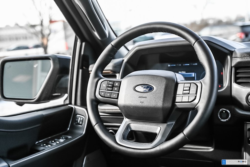 2025 Ford F-150 Lightning in Brossard, Quebec - 33 - w1024h768px