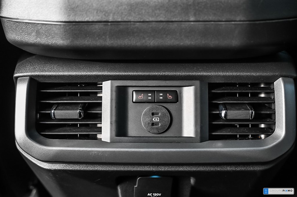 2025 Ford F-150 Lightning in Brossard, Quebec - 31 - w1024h768px