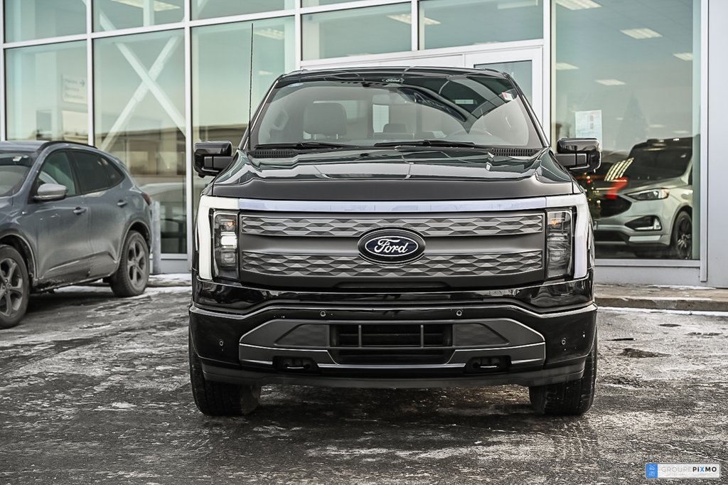 2025 Ford F-150 Lightning in Brossard, Quebec - 2 - w1024h768px
