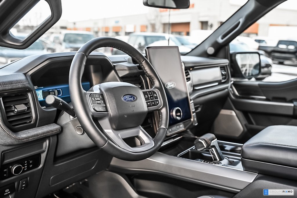 2025 Ford F-150 Lightning in Brossard, Quebec - 18 - w1024h768px